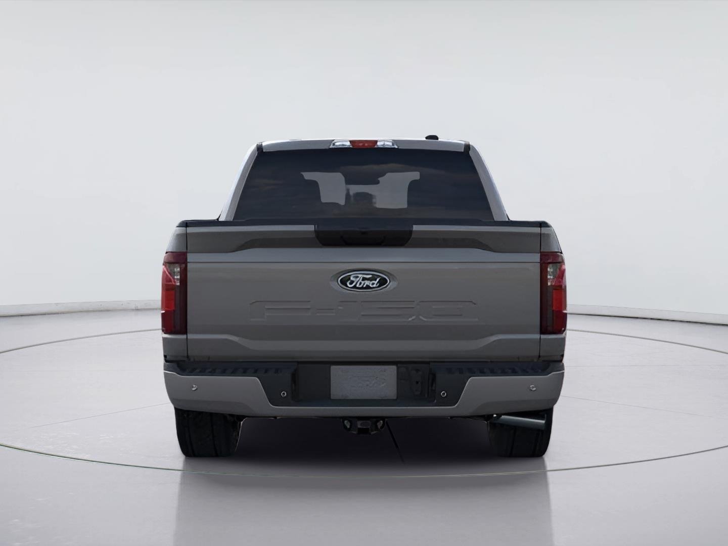 New 2026 Carbonized Gray Metallic Ford XLT image 5