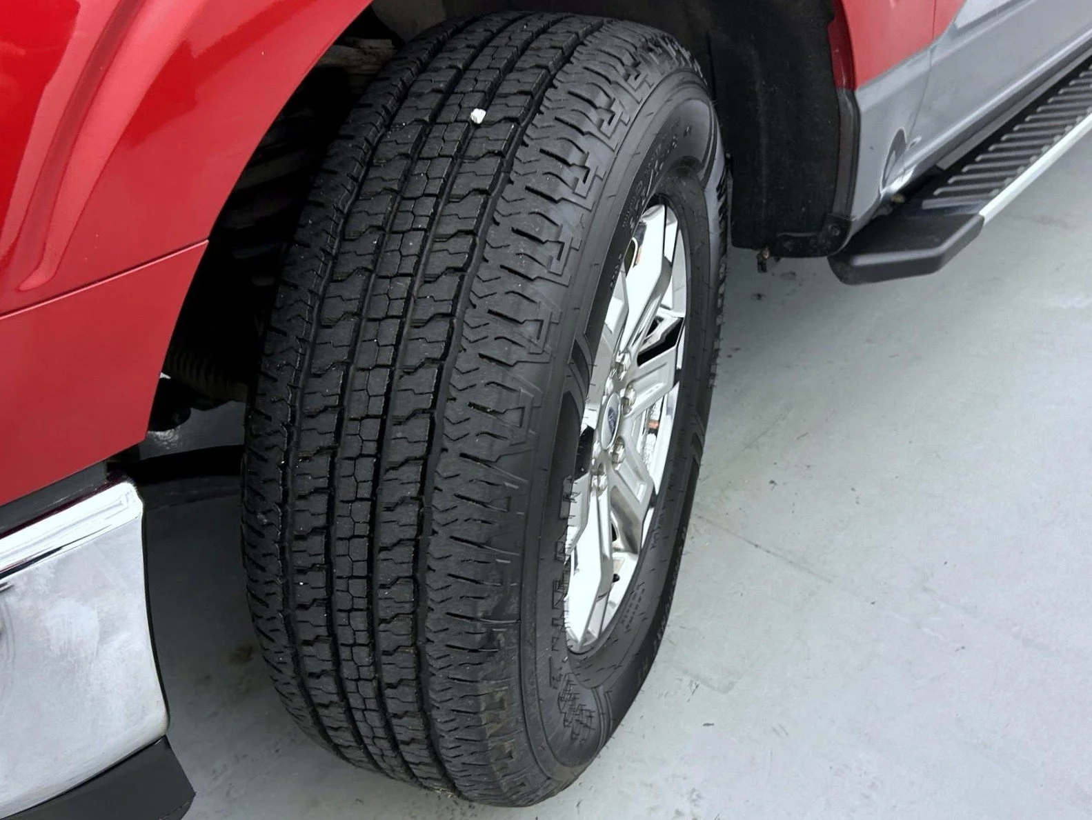 Used 2021 Red Ford XLT image 24