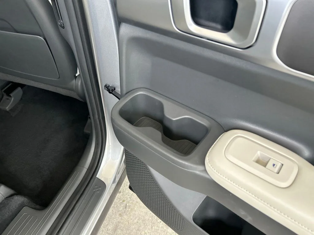 Used 2026 Silver Hyundai SEL image 35