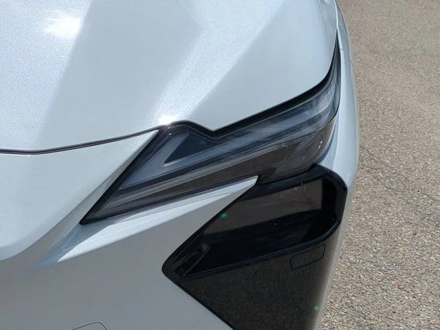 New 2026 Ultra White Lexus ES 350e LUXURY image 10