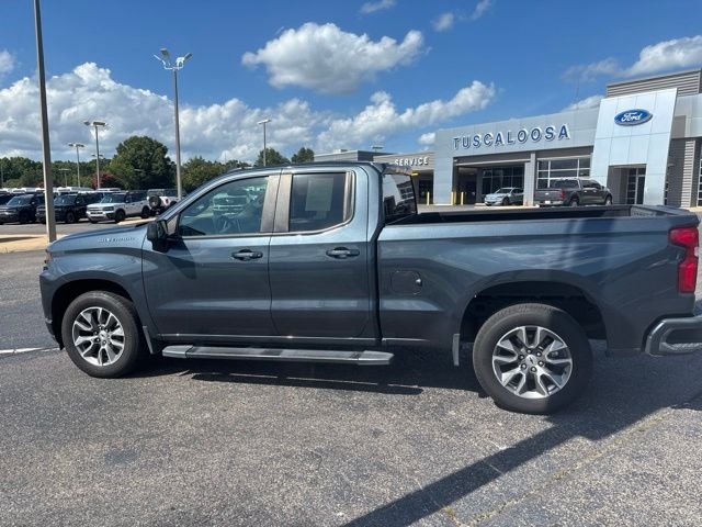 Used 2019 Gray Chevrolet RST image 5