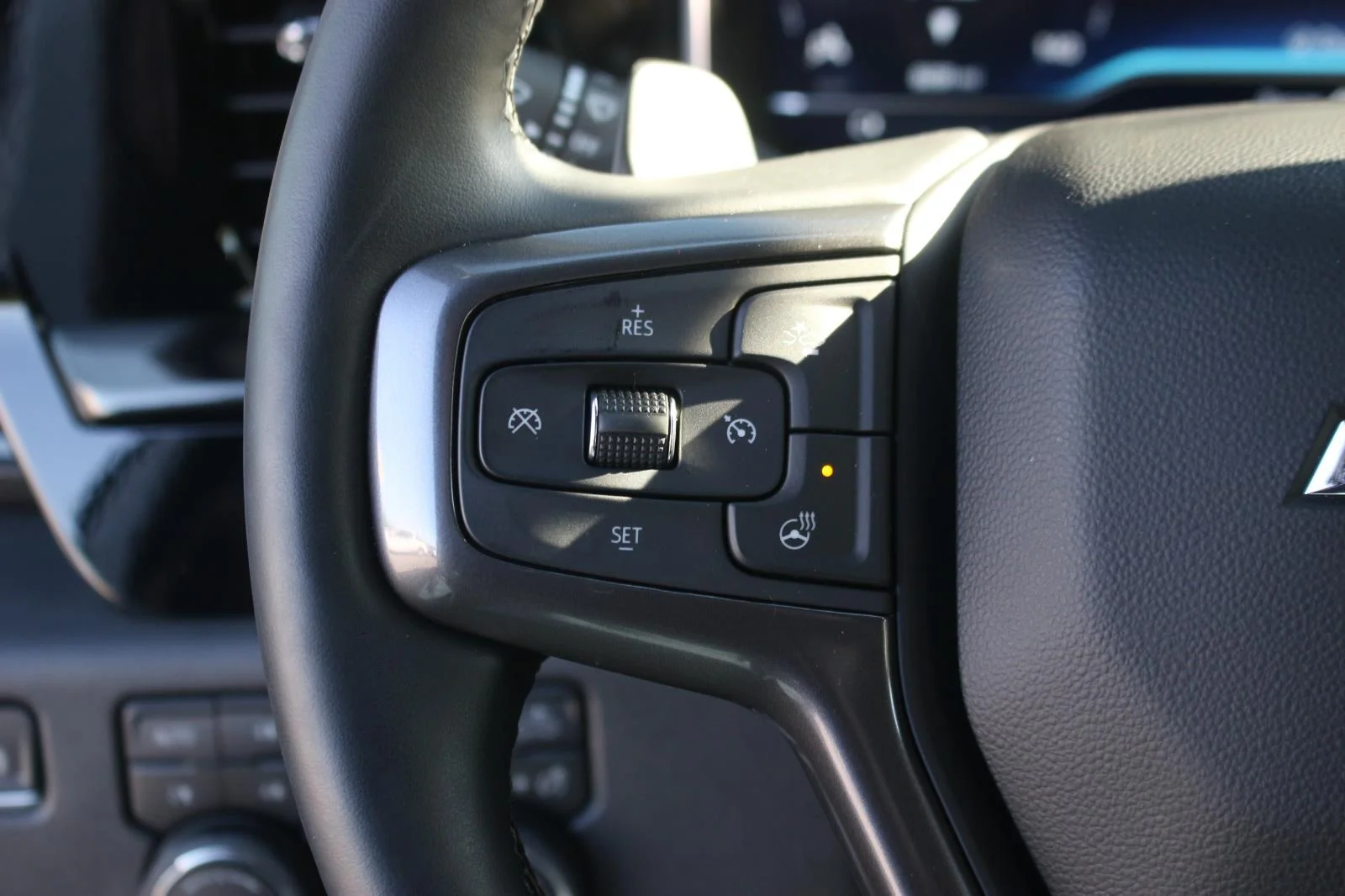 Used 2024 Summit White Chevrolet ZR2 image 26