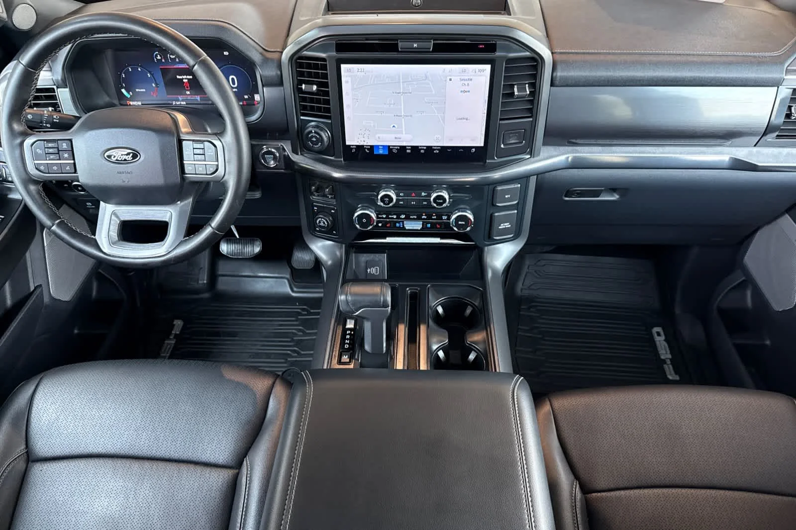 Certified Used 2025 Iconic Silver Metallic Ford LARIAT image 3