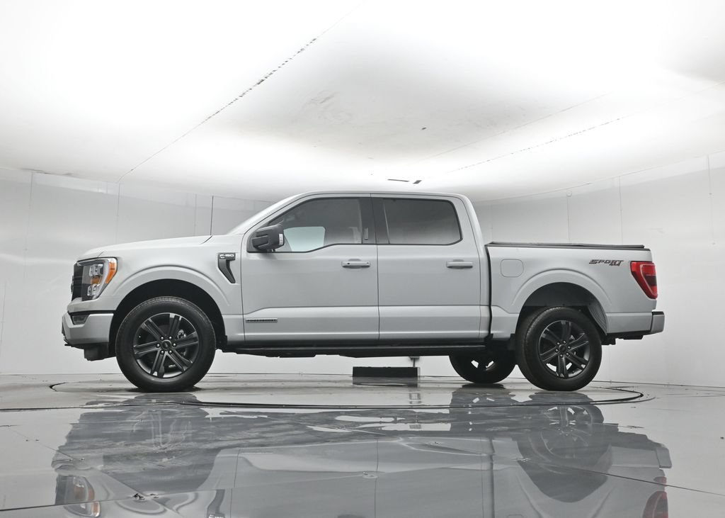 Used 2023 White Ford XLT image 7