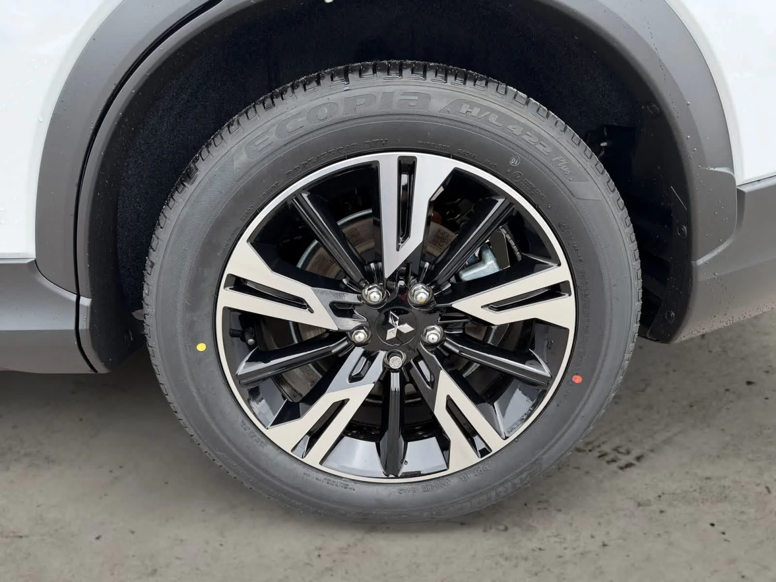 2026 Mitsubishi Eclipse Cross SE - Photo 9