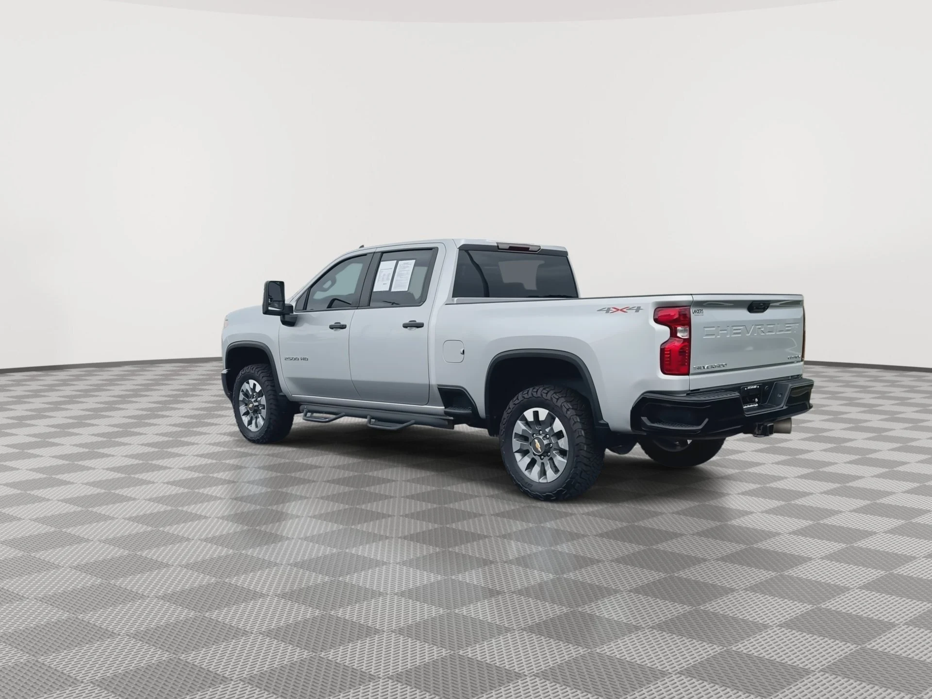 2023 Chevrolet Silverado 2500HD Custom - Photo 6