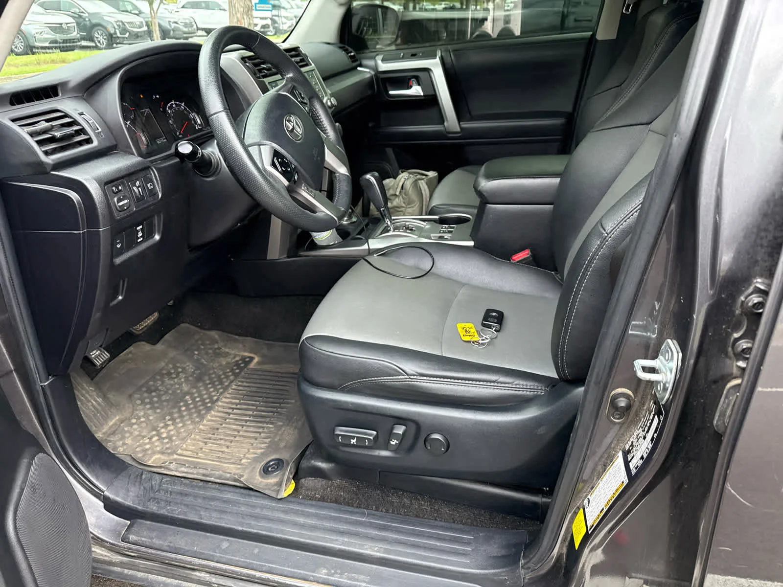 Used 2021 Magnetic Gray Metallic Toyota SR5 Premium image 8