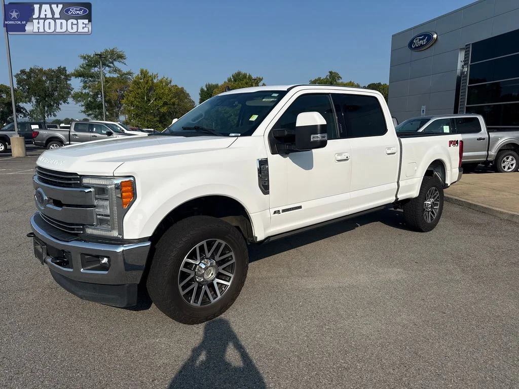 Used 2019 Ford F-250 Super Duty Lariat with VIN 1FT7W2BT7KEG00858 for sale in Little Rock