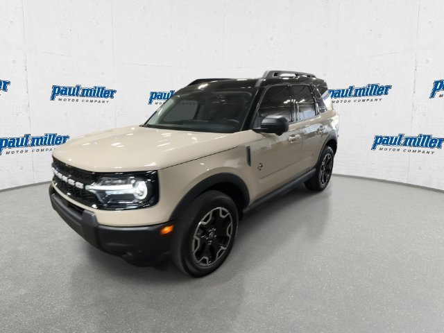 Certified Used 2025 Beige Ford Outer Banks image 5