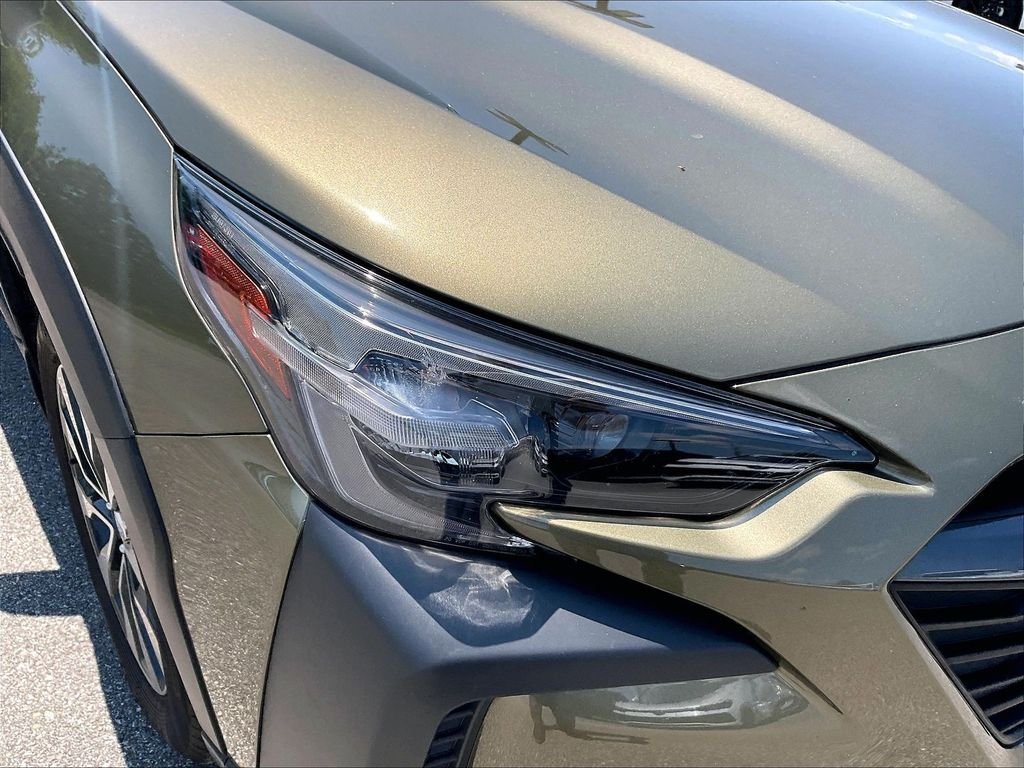 Used 2025 Autumn Green Metallic Subaru Limited image 30