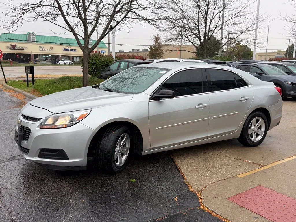 Used 2015 Chevrolet Malibu 1LS with VIN 1G11B5SL9FF348218 for sale in Schaumburg, IL