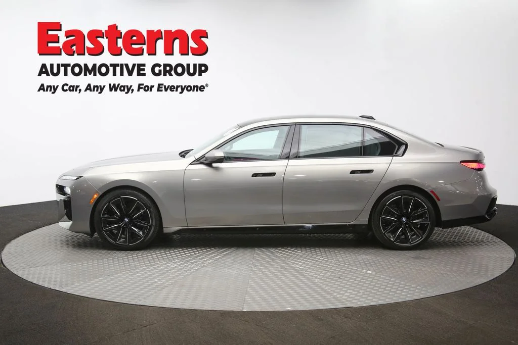 Used 2023 Gray BMW 760i xDrive image 64