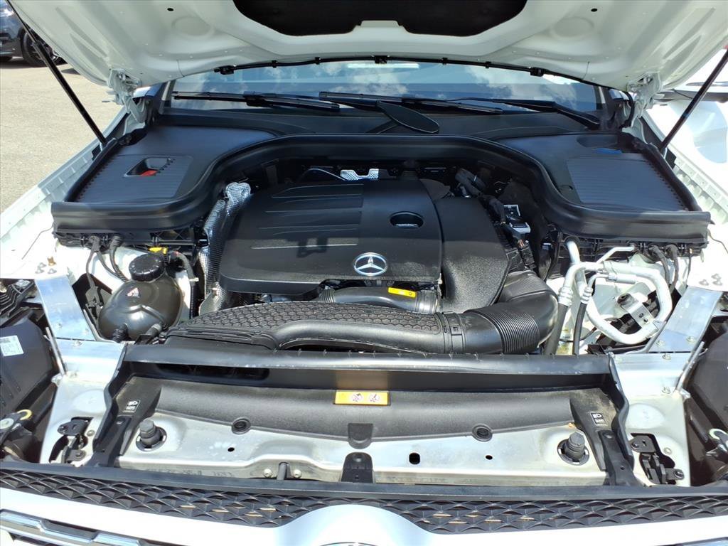 Used 2022 Polar White Mercedes-Benz GLC 300 image 10