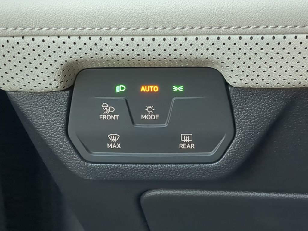 2026 Volkswagen Atlas Cross Sport SEL Premium R-LINE - Photo 29