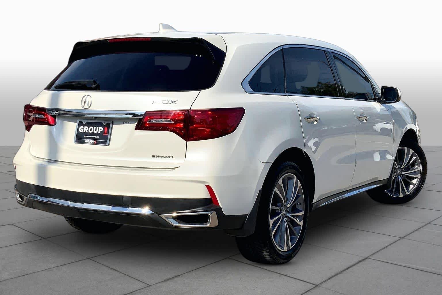 Used 2018 White Diamond Pearl Acura w/Technology Pkg image 13