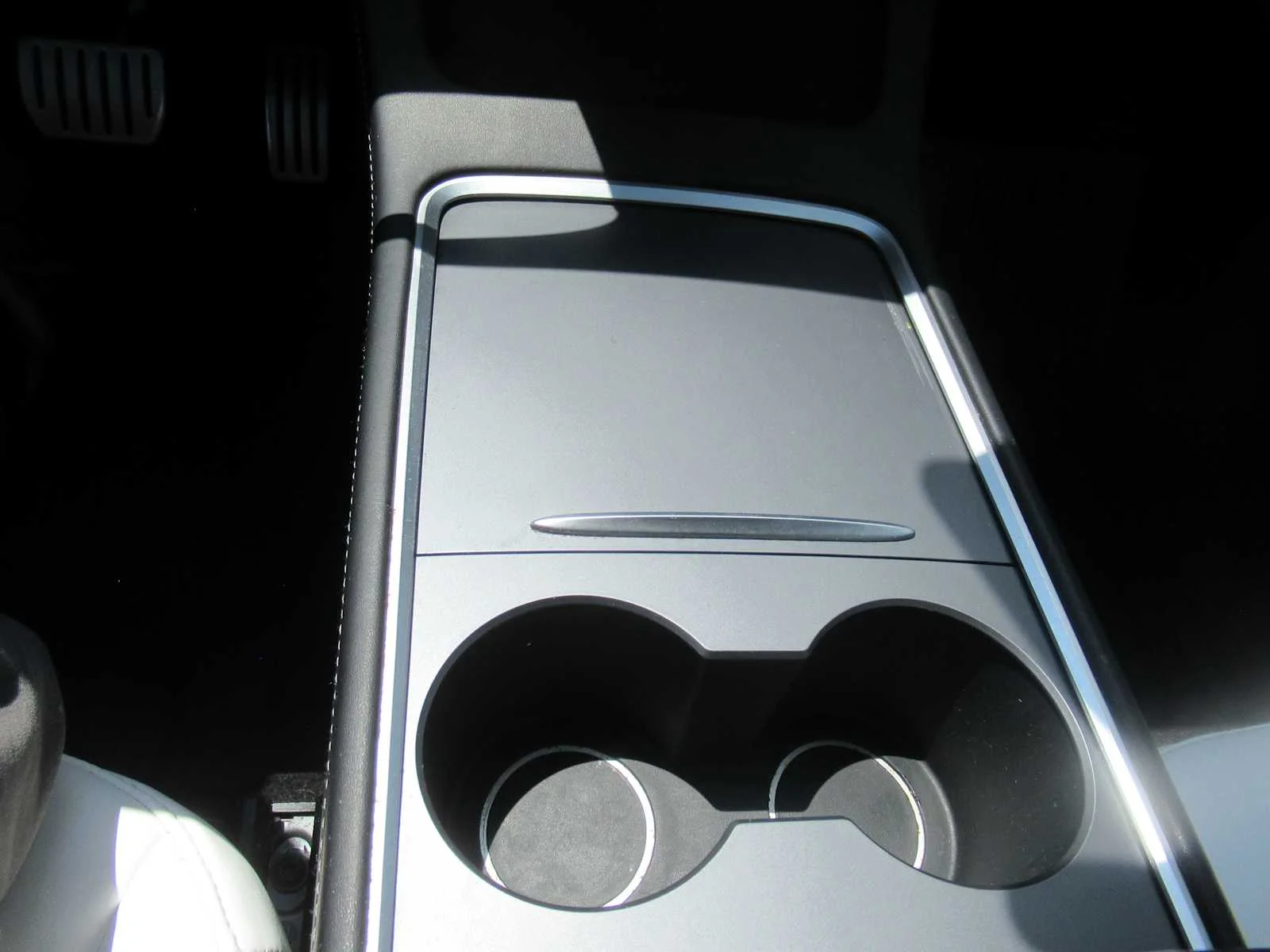 Used 2022 Pearl White Multi-Coat Tesla Performance image 29