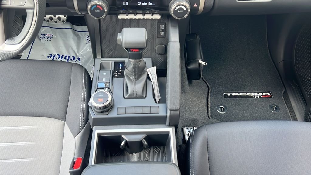 2026 Toyota Tacoma TRD Sport - Photo 14
