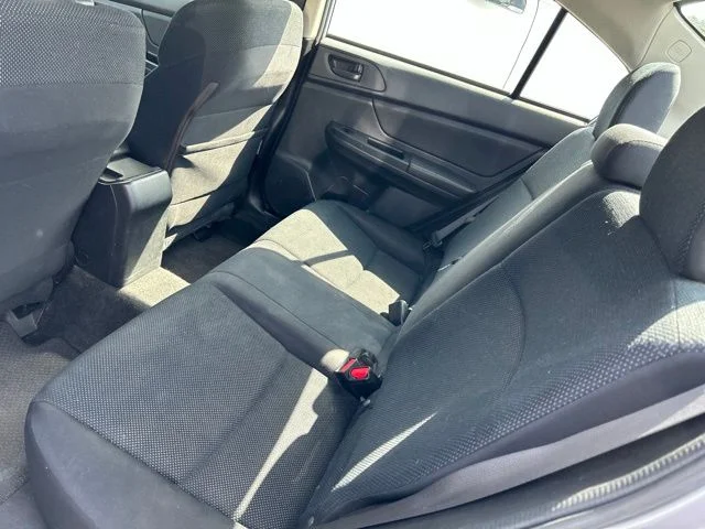Used 2013 Silver Subaru 2.0i image 13