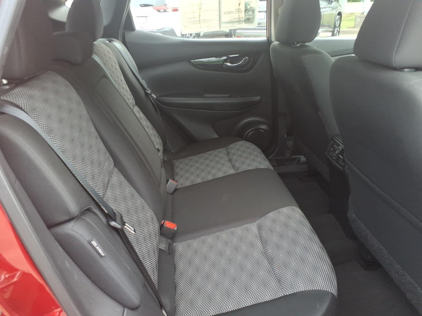 Used 2021 Scarlet Ember Tintcoat Nissan SV image 21