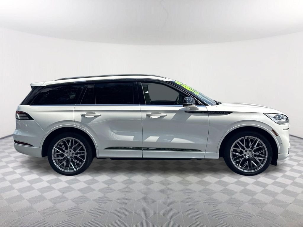 2023 Lincoln Aviator Black Label Grand Touring - Photo 4