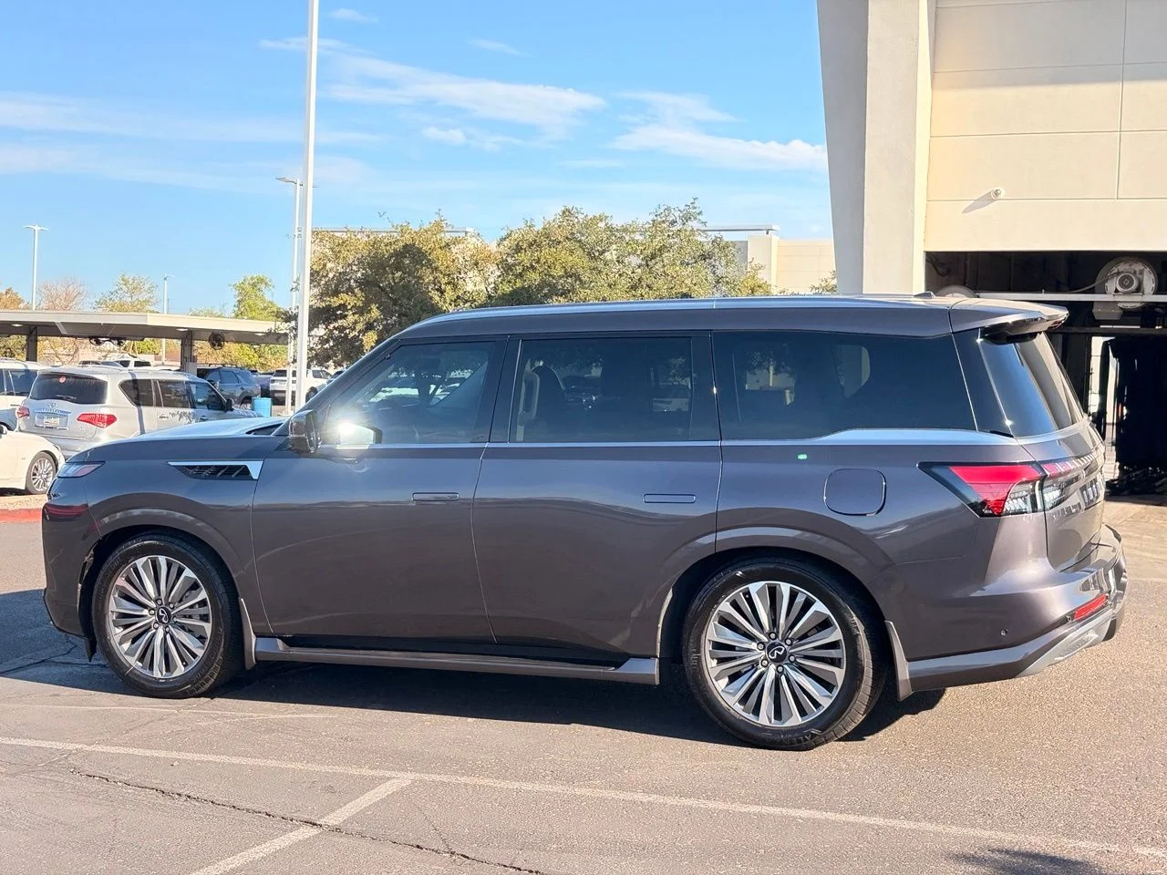 Certified Used 2026 Anthracite Gray INFINITI Luxe image 4