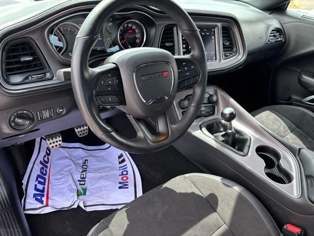Used 2023 White Dodge R/T Scat Pack image 17