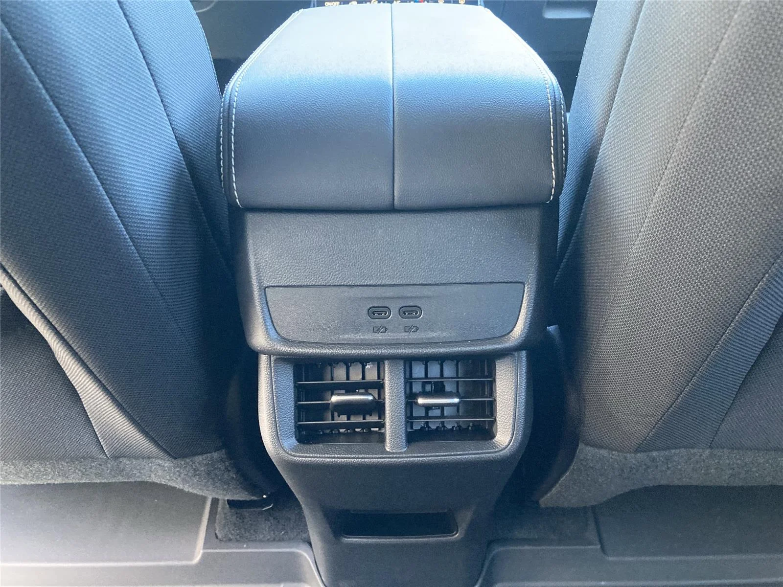 New 2026 Sterling Metallic GMC Elevation image 20