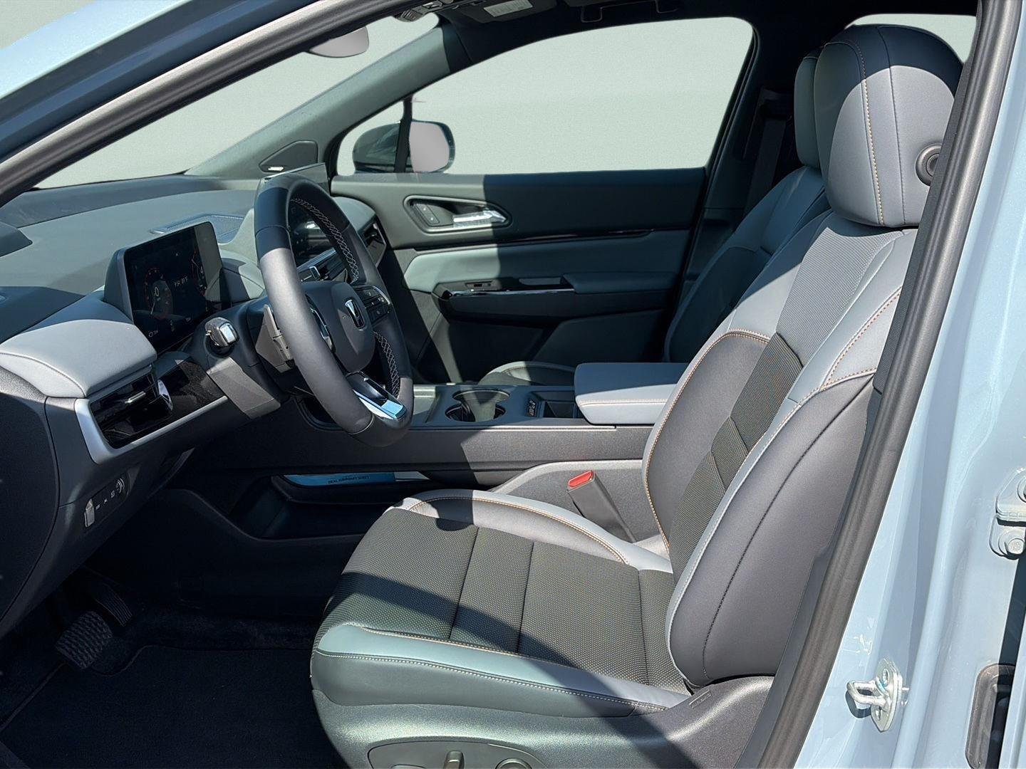 2026 Honda Prologue Elite - Photo 13