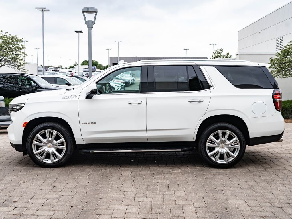 Used 2021 Summit White Chevrolet High Country image 5
