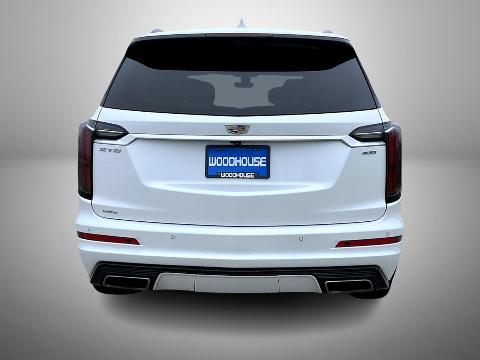 Used 2022 White Cadillac Sport image 6