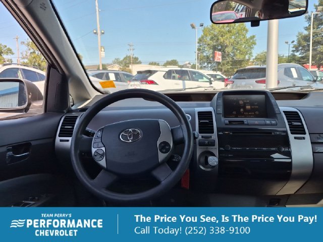 Used 2005 Silver Toyota Base image 13