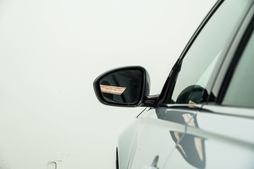 Used 2024 Silver Nissan 2.5 SR image 14