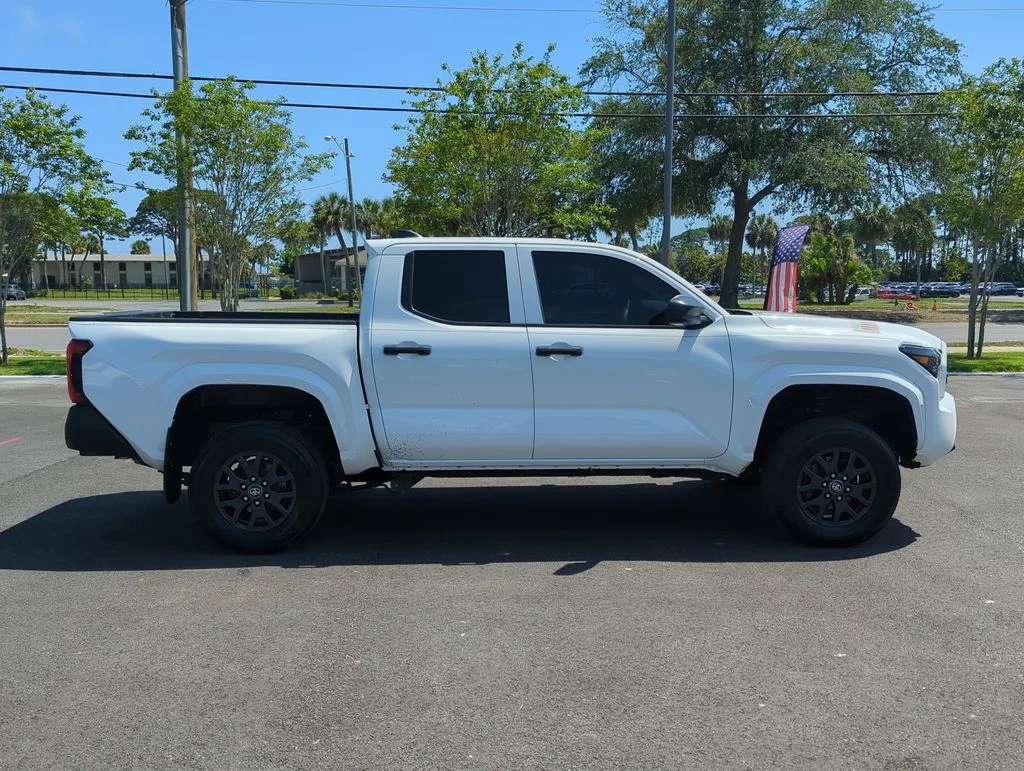 Used 2024 White Toyota SR image 7