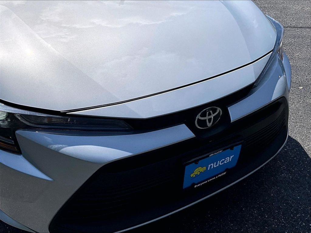 Used 2026 Classic Silver Metallic Toyota LE image 31