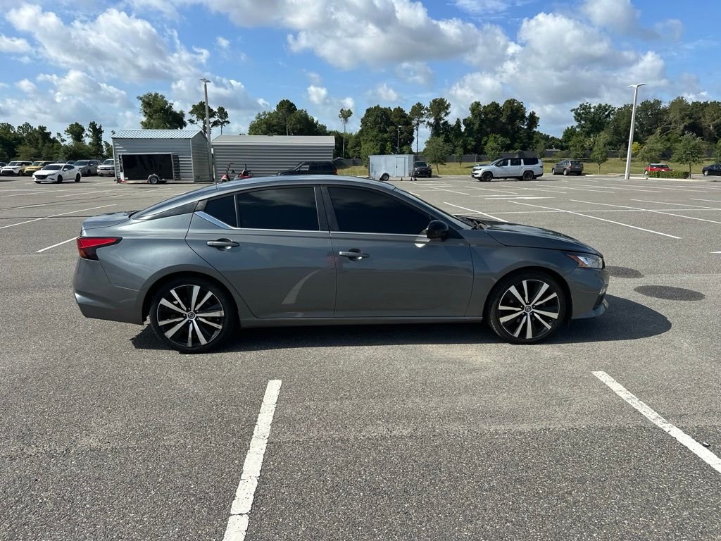 Used 2019 Gray Nissan 2.5 SR image 4