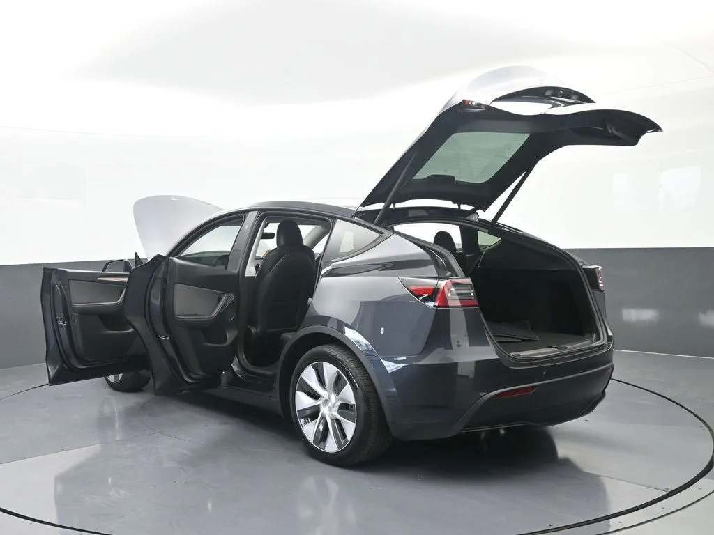Used 2024 Gray Tesla Standard Range image 68