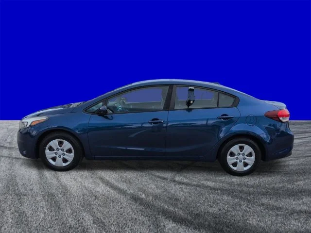 Used 2018 Blue Kia LX image 7