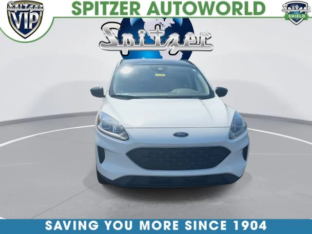 Used 2022 Oxford White Ford SE image 3