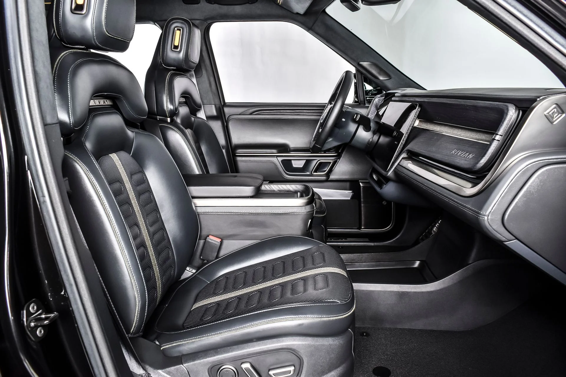 Used 2024 Midnight Rivian Adventure Quad Motor Large Pack image 24