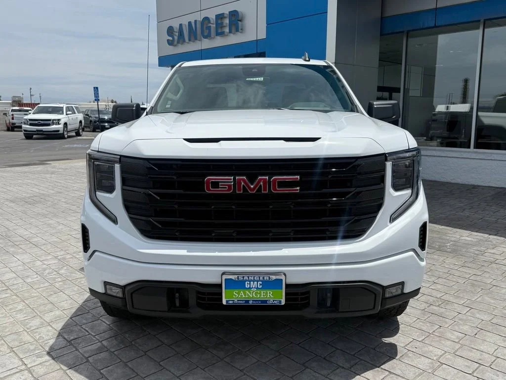 New 2026 Summit White GMC Elevation image 3