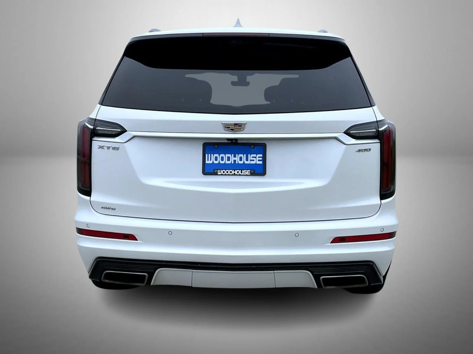 Used 2022 White Cadillac Sport image 6