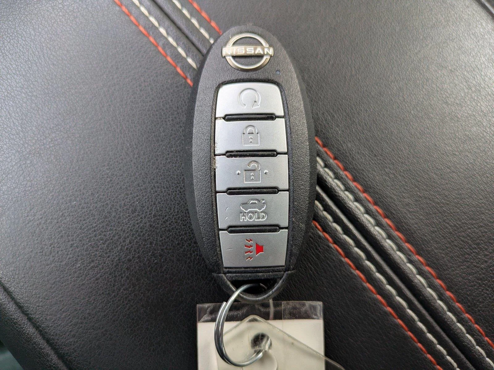 Used 2024 Pearl White Tricoat Nissan 2.5 SR image 28
