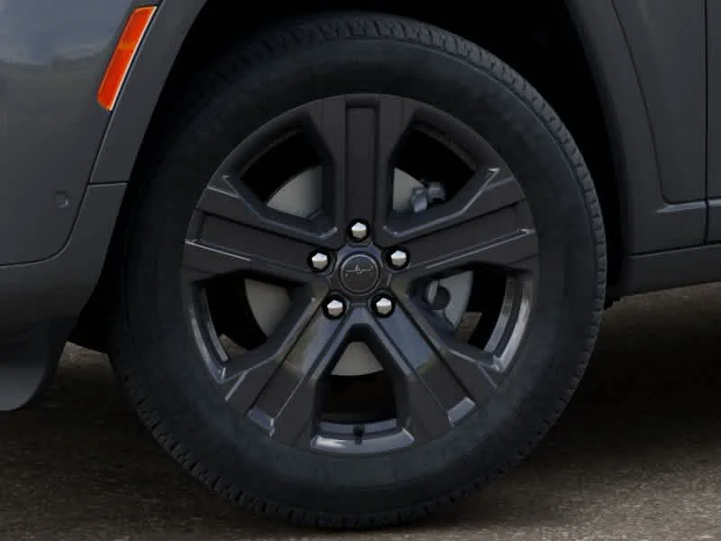 New 2027 Sting-Gray Clearcoat Jeep Limited Reserve image 8