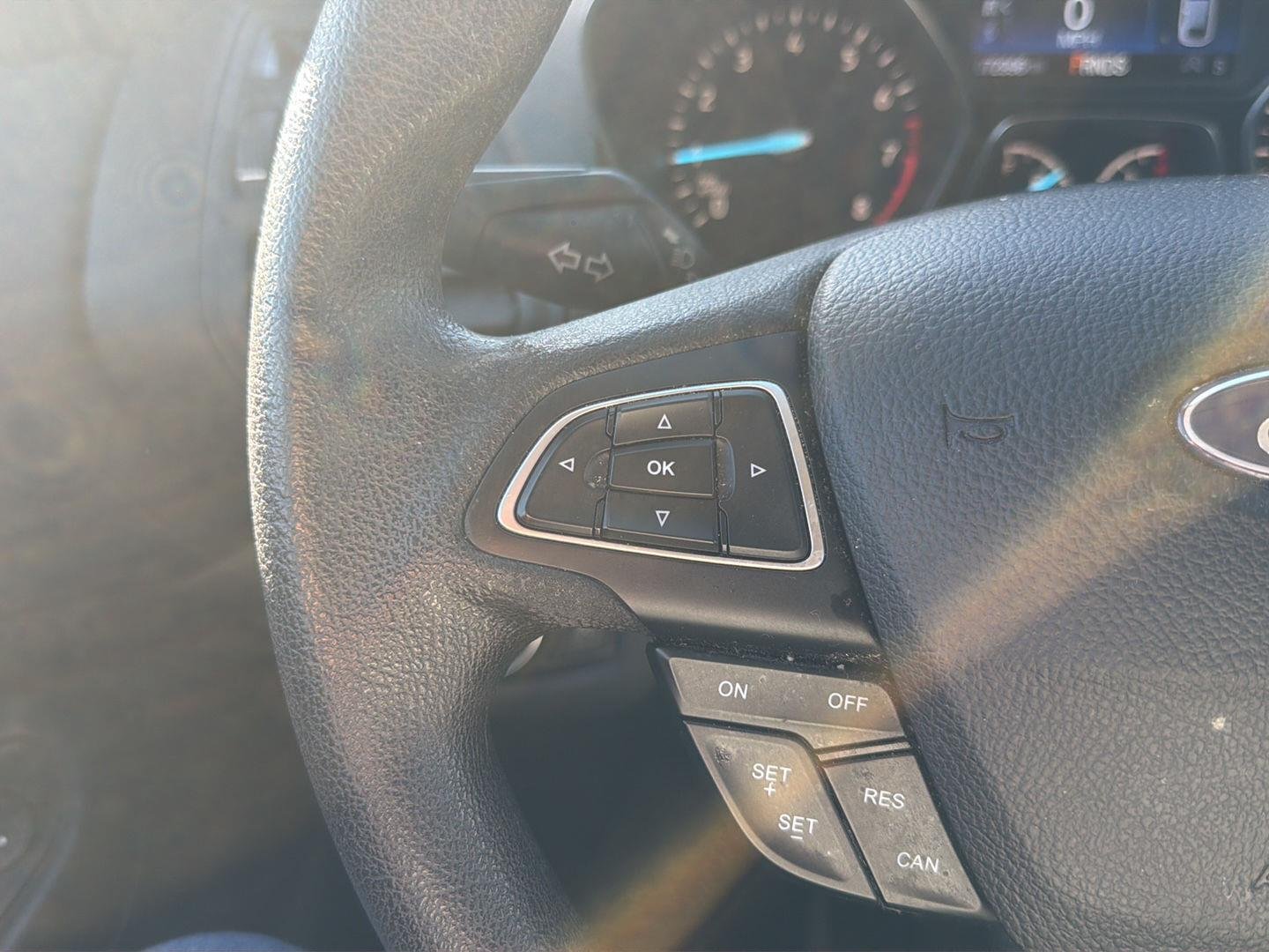 Used 2019 Sedona Orange Ford SE image 11