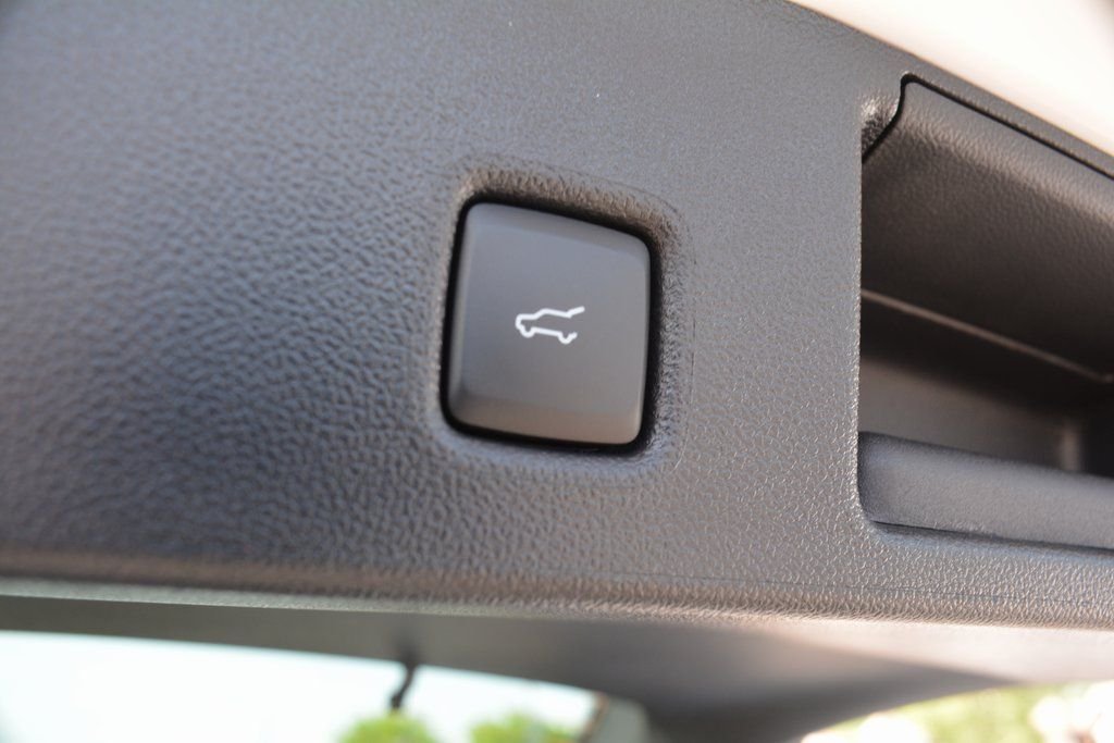 2025 Ford Escape Plug-in hybrid PHEV - Photo 19
