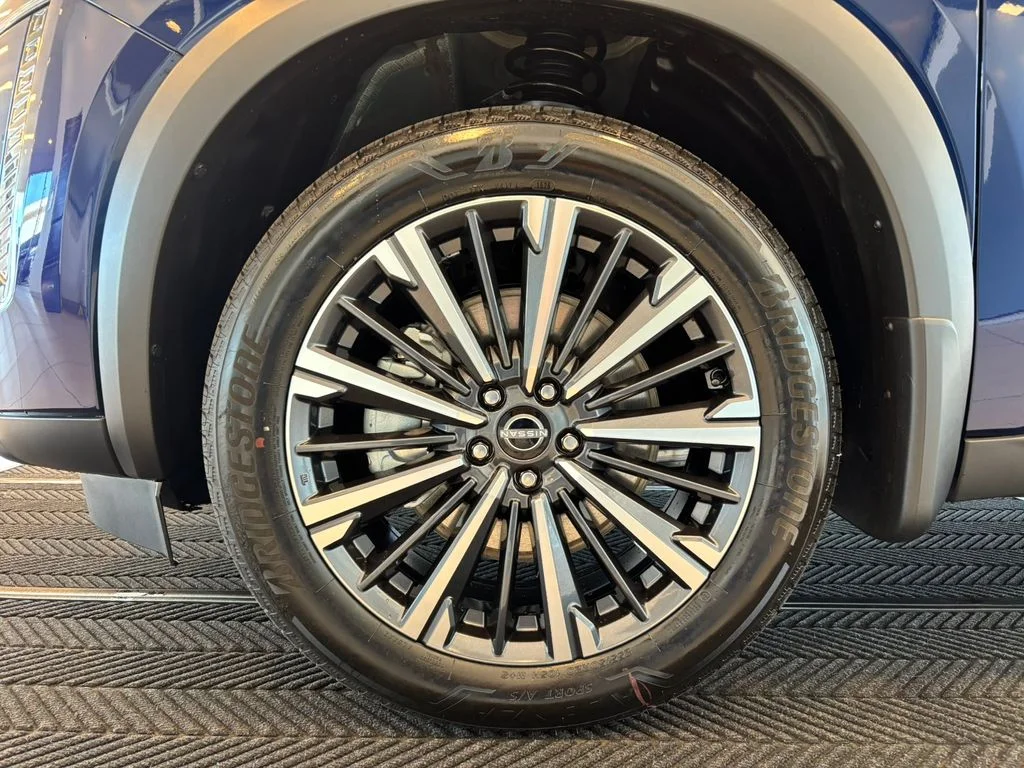 New 2026 Deep Ocean Blue Pearl Nissan Platinum image 11