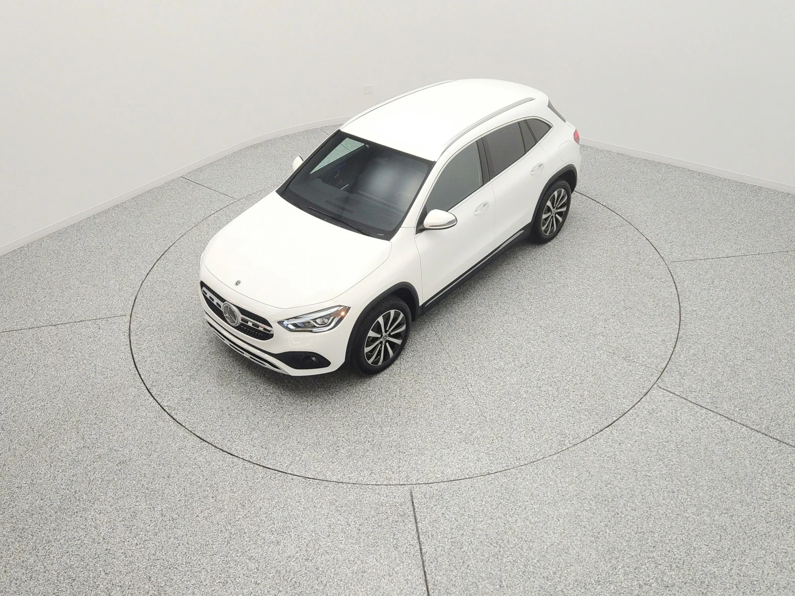 Used 2023 Polar White Mercedes-Benz GLA 250 SUV image 9