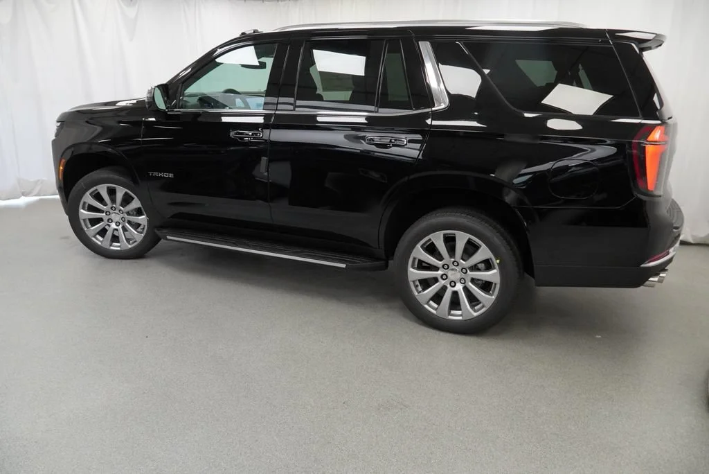 New 2026 Black Chevrolet Premier image 40
