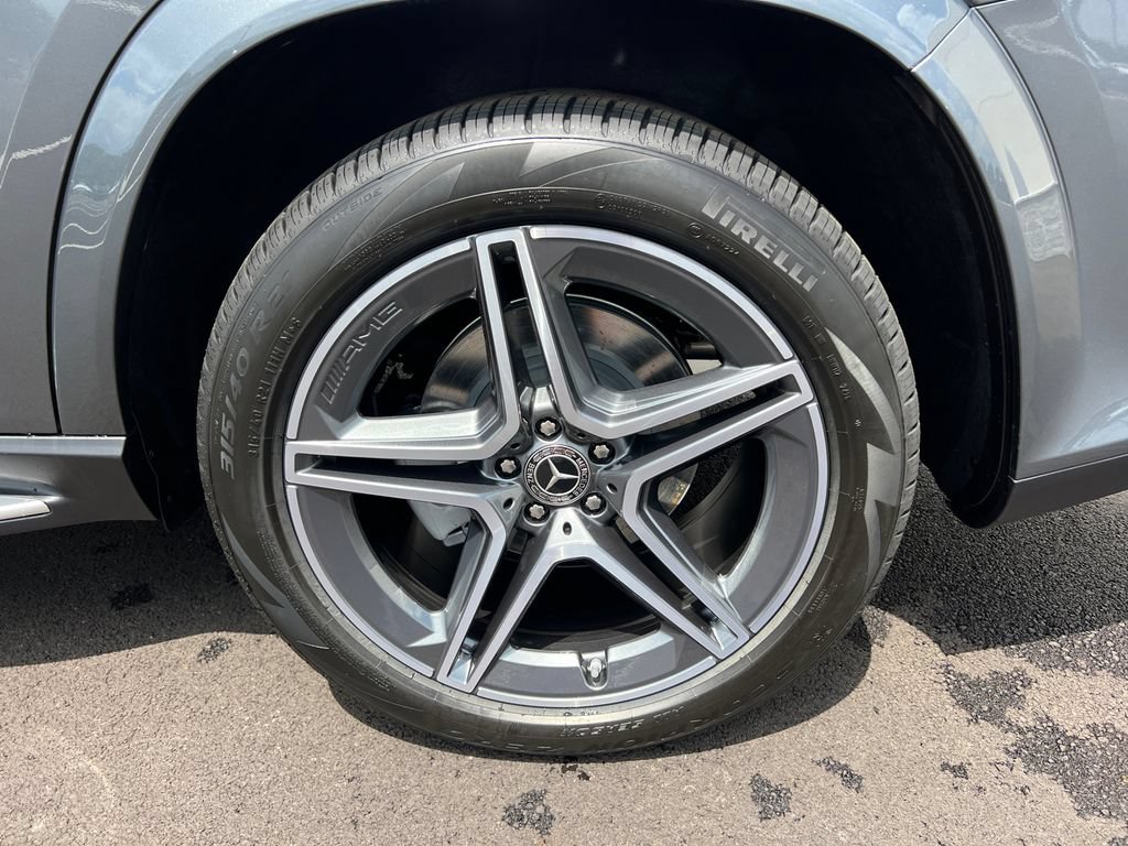 New 2026 Selenite Grey Metallic Mercedes-Benz GLS 450 image 75