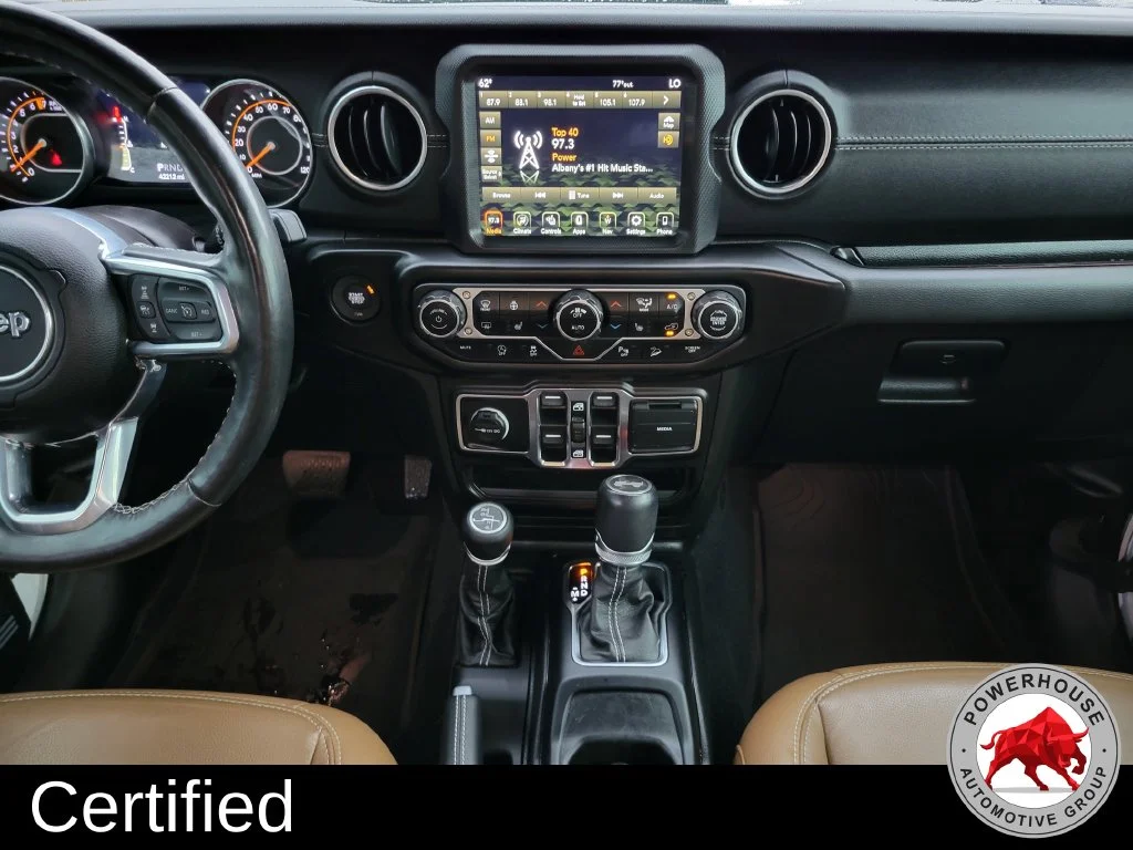 Used 2021 White Jeep Unlimited Sahara image 20